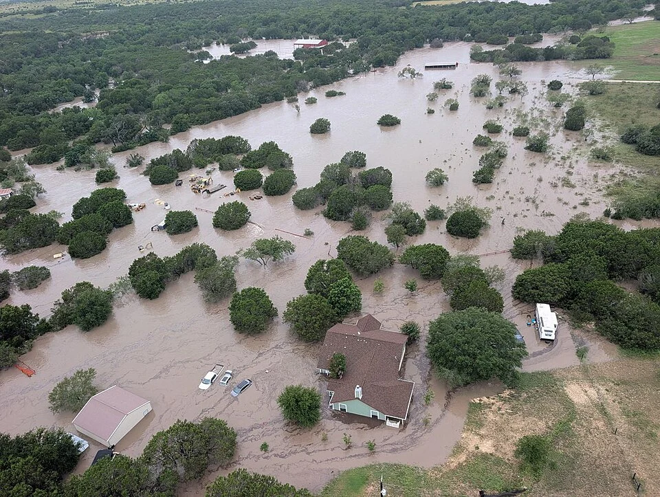 Featured image for “Texas Floods and Hurricane Season: How To Purify Floodwater”
